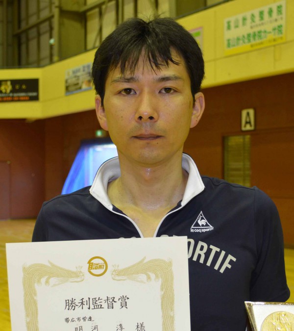 ①勝利監督賞・明河さん（帯広市労連）DSC_4859