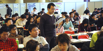 青年部討論集会画像